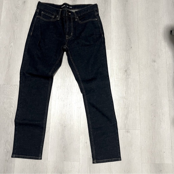 Old Navy Men’s 32x30 Stretch Skinny Built In Flex Rinse Wash Jeans NWOT Casual - Picture 2 of 9